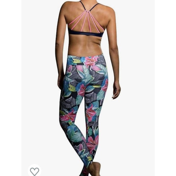 Onzie M/L Floral Palm Leaf Tropical Mid Rise Leggings Yoga Barre Athleisure Ab2 - Picture 2 of 6